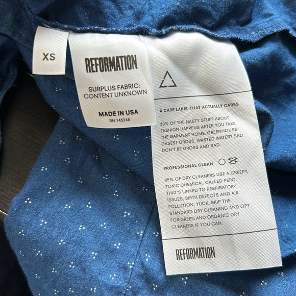 Reformation Off the Shoulder Tie Top Sleeve
Blouse Blue White Dots Shirt Sz XS - Picture 7 of 9